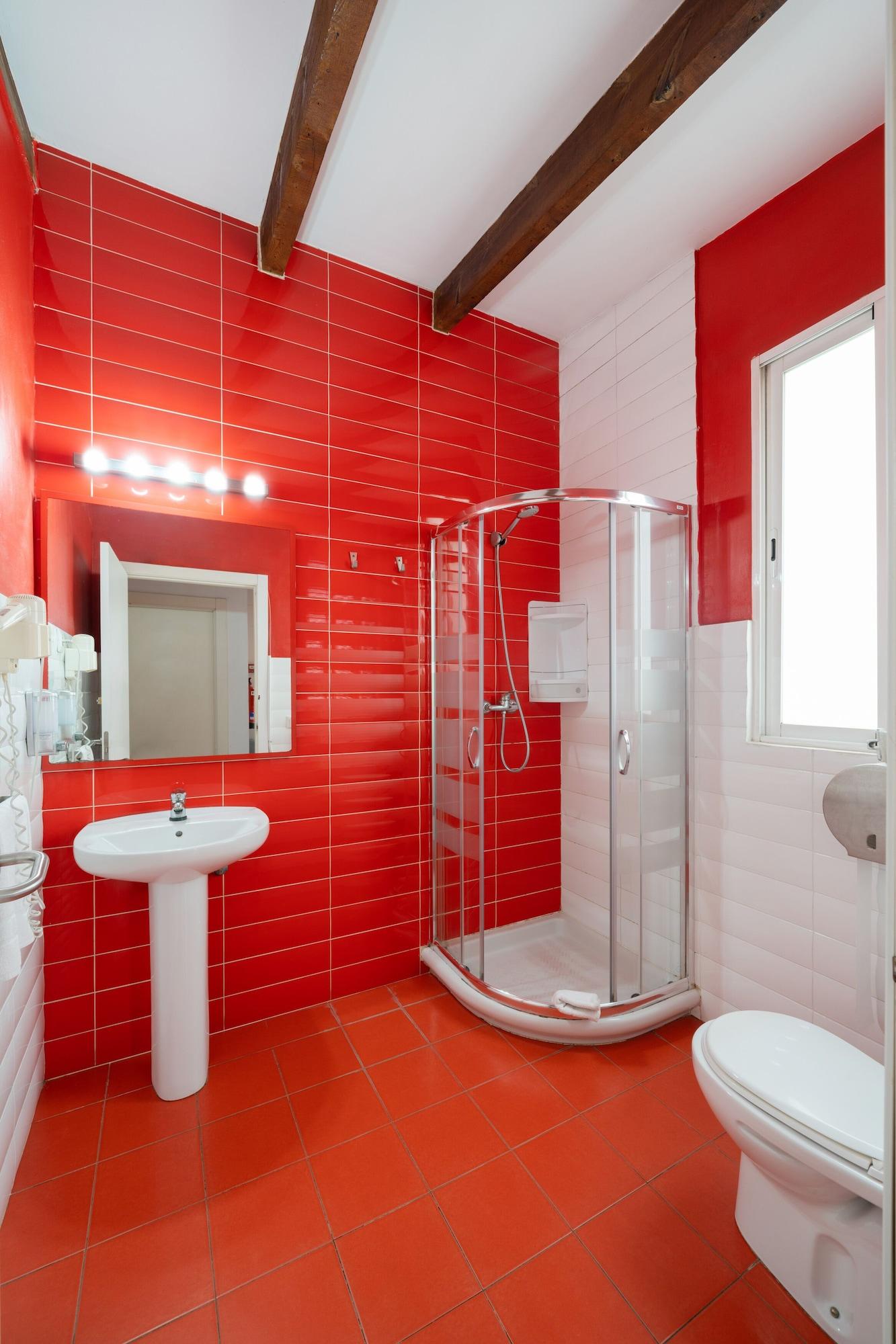 Hostel Purple Nest Valencia