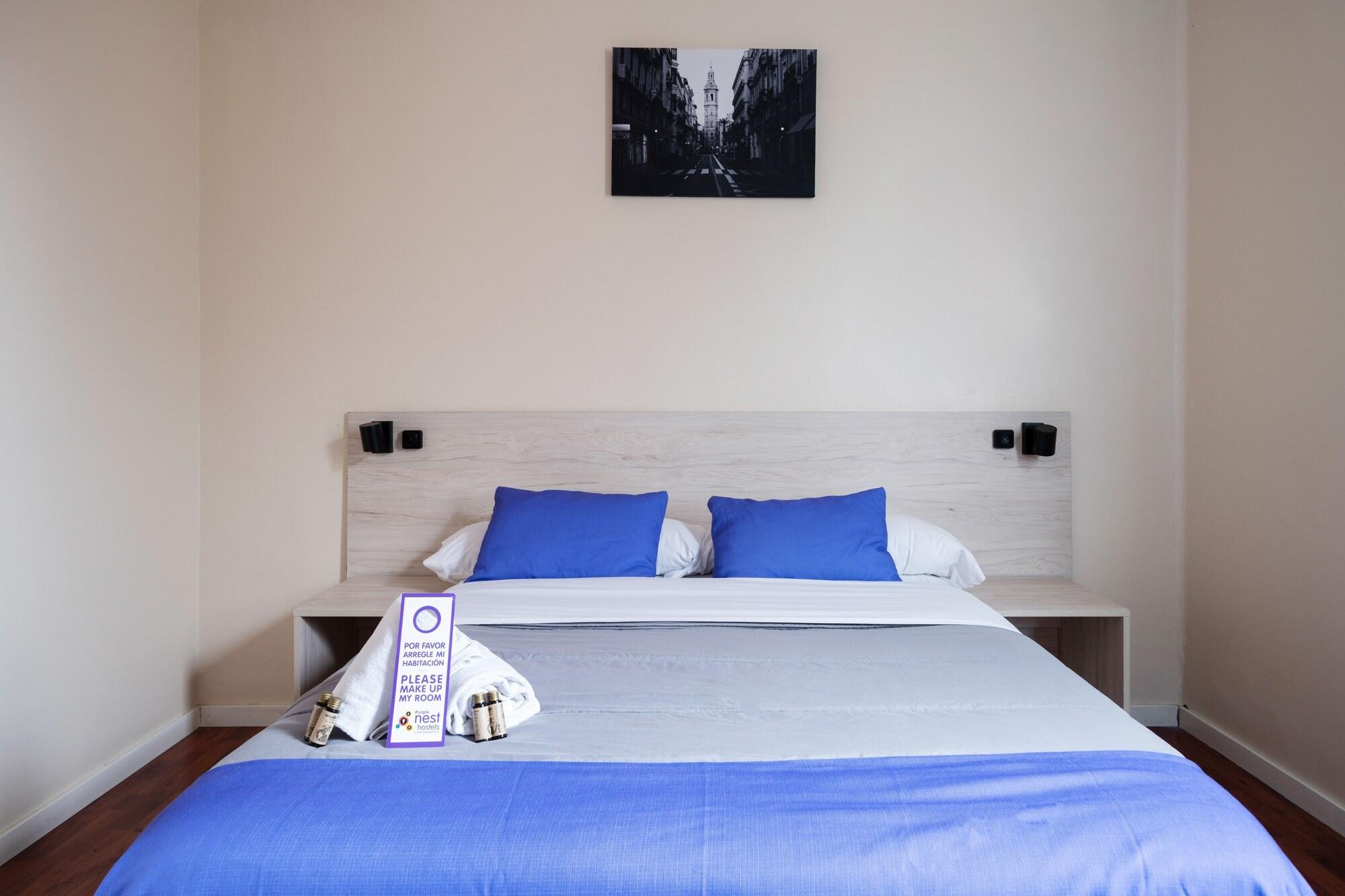 Hostal Purple Nest