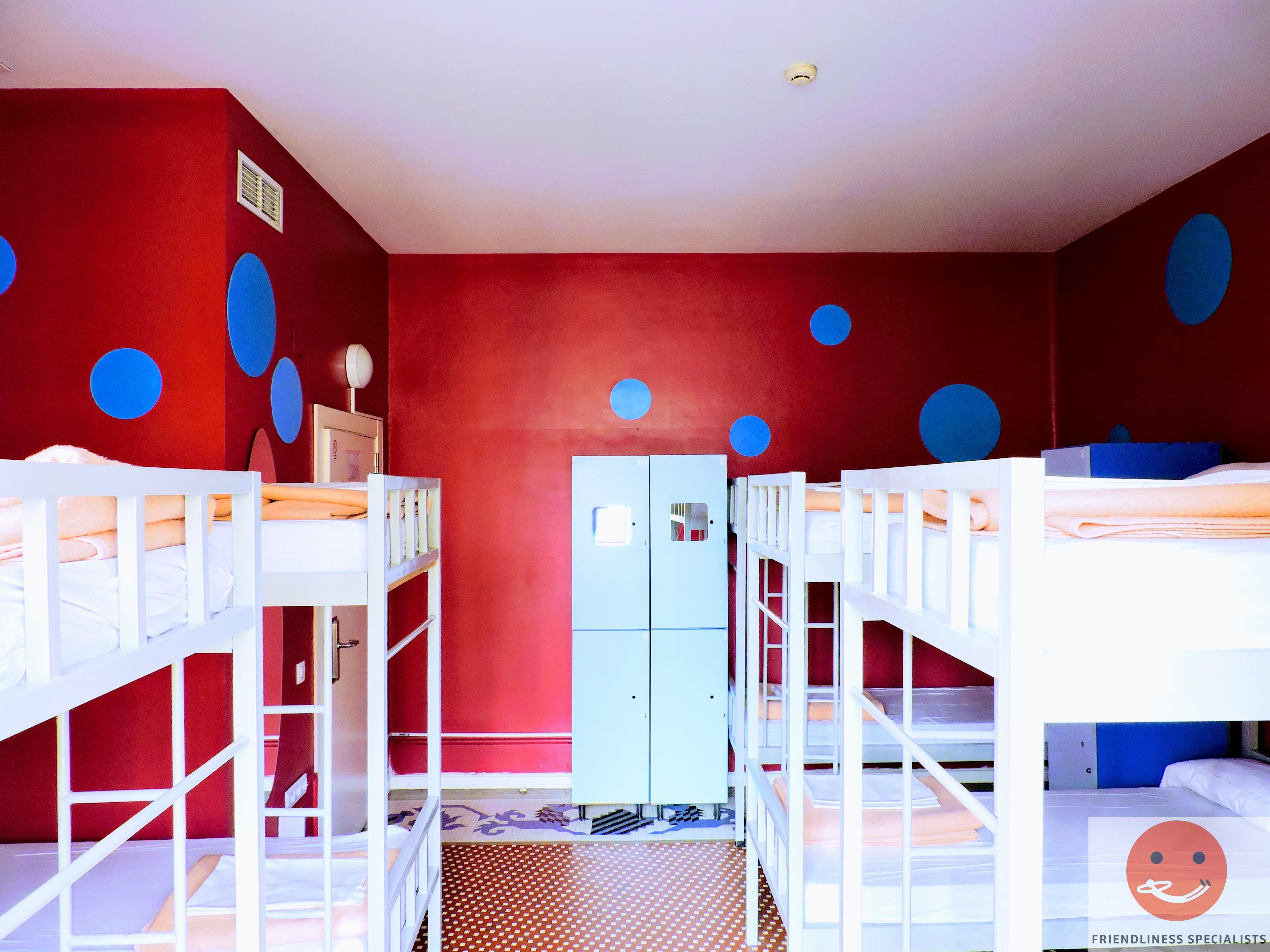Purple Nest Auberge de jeunesse *